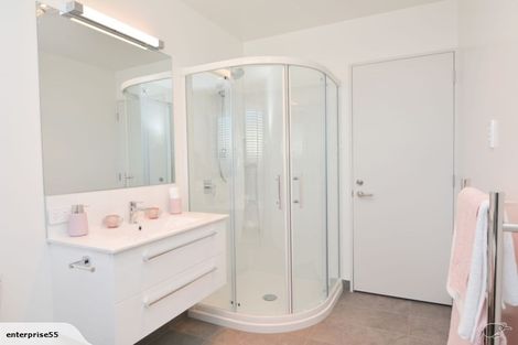 Photo of property in 18 Kingsbridge West, Burwood, Christchurch, 8083