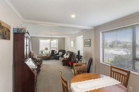 Photo of property in 1/137 Grahams Road, Burnside, Christchurch, 8053