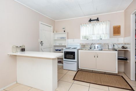 Photo of property in 57 Moana Road, Okitu, Gisborne, 4010