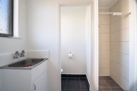 Photo of property in 2/8 James Road, Manurewa, Auckland, 2102