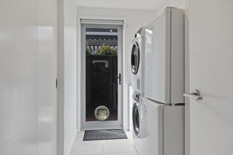 Photo of property in 9 Pimelea Street, Papamoa Beach, Papamoa, 3118