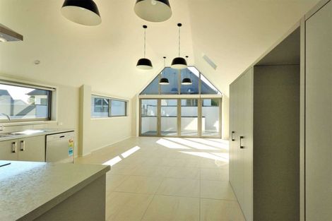 Photo of property in 5/155 Peterborough Street, Christchurch Central, Christchurch, 8013