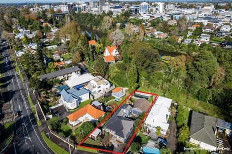 Photo of property in 325 River Road, Claudelands, Hamilton, 3214