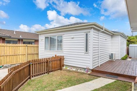 Photo of property in 16 Princeton Parade, Albany, Auckland, 0632