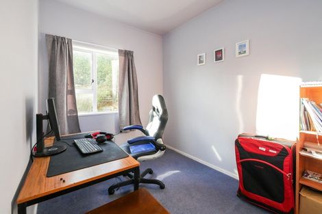 Photo of property in 17 Calvert Place, Shiel Hill, Dunedin, 9013