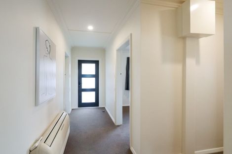 Photo of property in 2 Flower Street, Fairfield, Dunedin, 9018