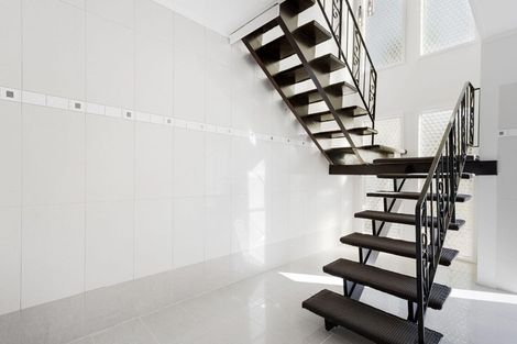 Photo of property in 22 Hartley Terrace, Massey, Auckland, 0614