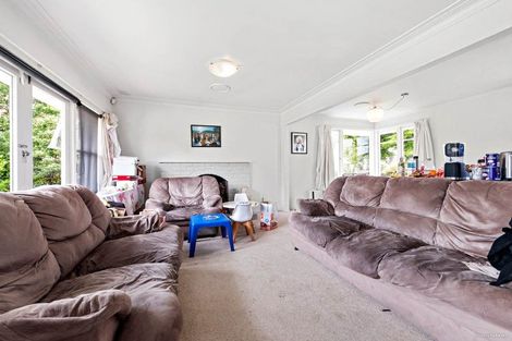 Photo of property in 81 Gloria Avenue, Te Atatu Peninsula, Auckland, 0610