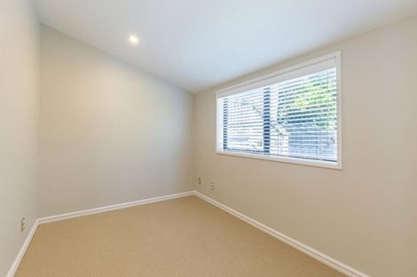 Photo of property in 102 Bassett Road, Remuera, Auckland, 1050