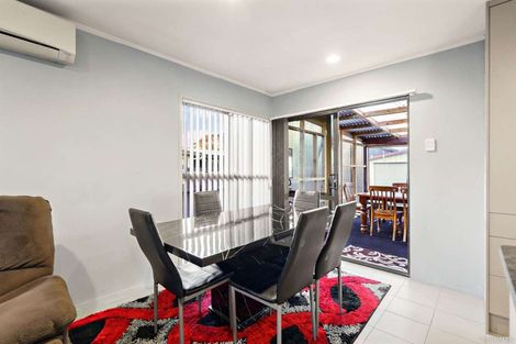 Photo of property in 207 Wordsworth Road, Manurewa, Auckland, 2102