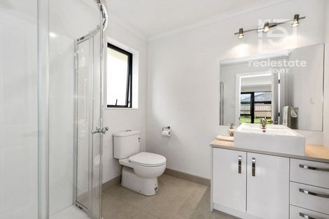 Photo of property in 8 Northbrook Glen, Flagstaff, Hamilton, 3210