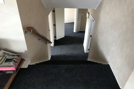 Photo of property in 3/75 Stanley Road, Glenfield, Auckland, 0629