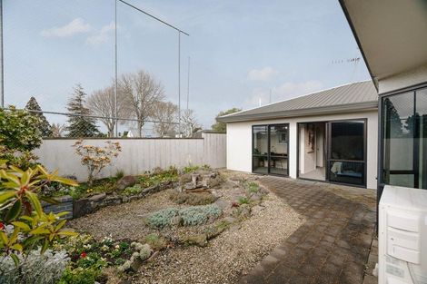 Photo of property in 456b Devonport Road, Tauranga South, Tauranga, 3112