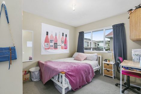 Photo of property in 18f Forth Street, North Dunedin, Dunedin, 9016