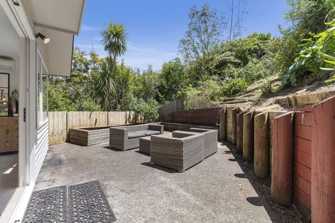Photo of property in 67a Ayton Drive, Totara Vale, Auckland, 0629