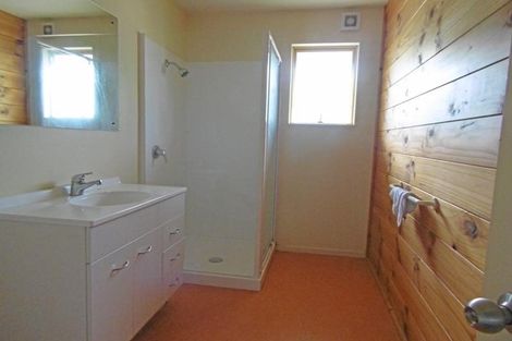 Photo of property in 3/125 Carrington Road, Point Chevalier, Auckland, 1025