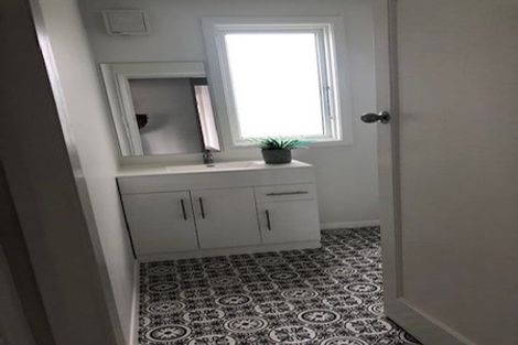 Photo of property in 7c Mclellan Street, Tawa, Wellington, 5028