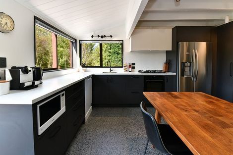 Photo of property in 330 Wainui Road, Wainui, Silverdale, 0992