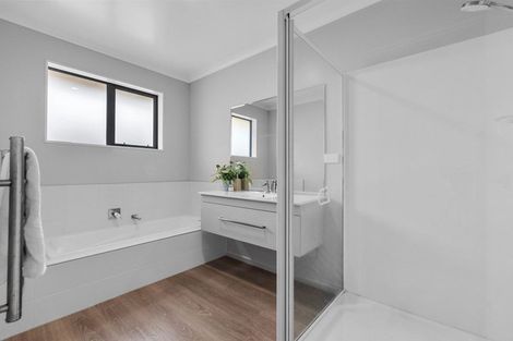 Photo of property in 276 Lakes Boulevard, Pyes Pa, Tauranga, 3112