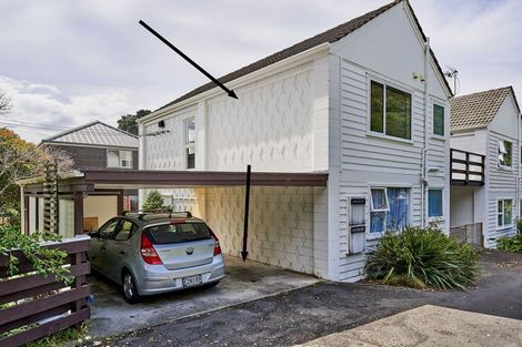 Photo of property in 5 Kowhai Street, Eastbourne, Lower Hutt, 5013