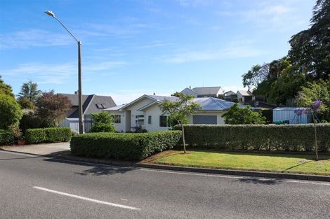 Photo of property in 5 Te Mata Peak Road, Havelock North, 4130