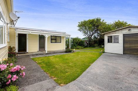 Photo of property in 77 Victoria Street, Hawera, 4610