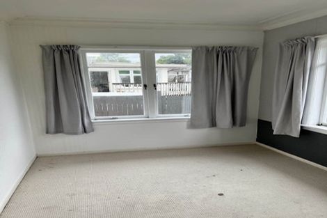 Photo of property in 1/57 Nikau Street, New Lynn, Auckland, 0600