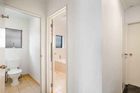 Photo of property in 11a Westglen Place, Ranui, Auckland, 0612