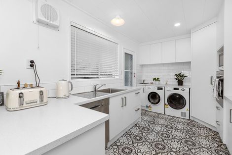 Photo of property in 351a Thames Street, Morrinsville, 3300