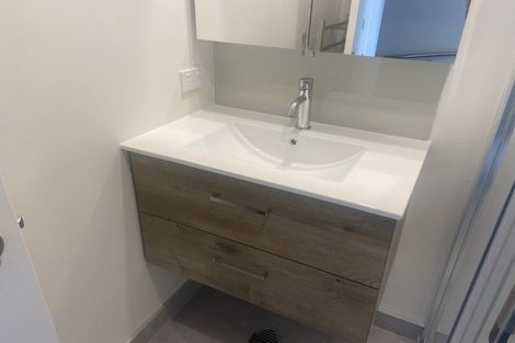 Photo of property in 37 Selo Street, Glen Eden, Auckland, 0602