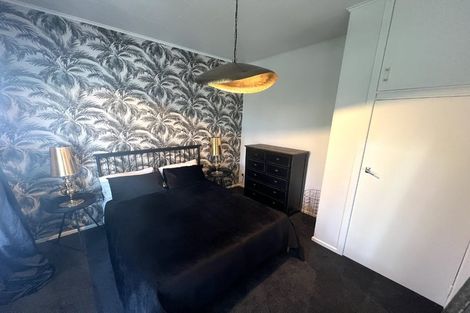 Photo of property in 35 Patanga Crescent, Thorndon, Wellington, 6011