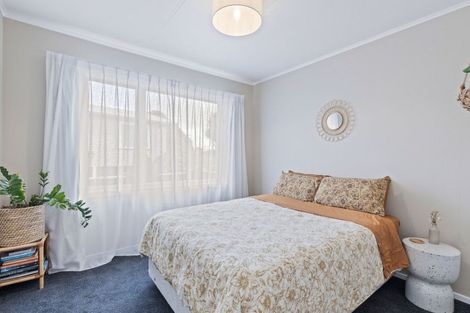 Photo of property in 22 Penrith Street, Westown, New Plymouth, 4310