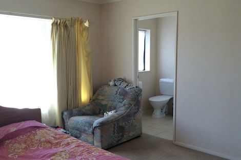 Photo of property in 66 Stellata Court, Randwick Park, Auckland, 2105