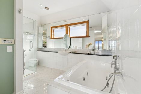 Photo of property in 65 Orangi Kaupapa Road, Northland, Wellington, 6012