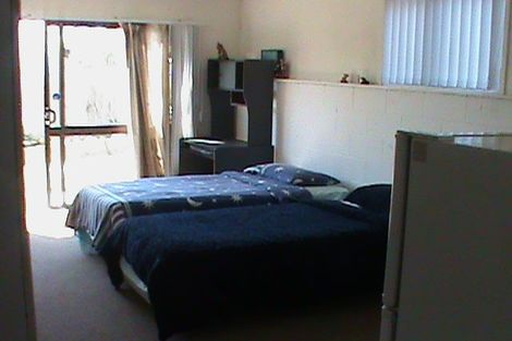 Photo of property in 1/167 Mokoia Road, Birkenhead, Auckland, 0626