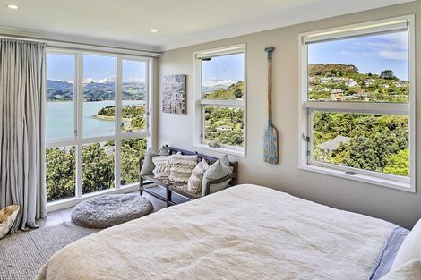 Photo of property in 3 Kenef Road, Paremata, Porirua, 5024