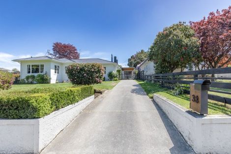 Photo of property in 38 Queen Street, Dannevirke, 4930