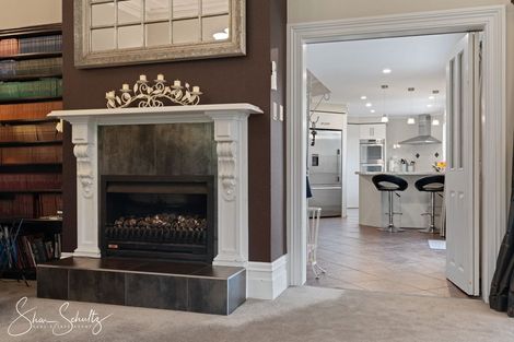 Photo of property in 31 Franklin Road, Paparoa, 0571