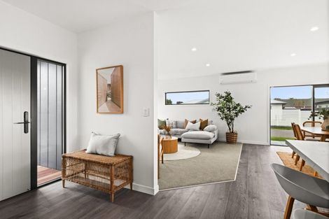 Photo of property in 24 George Yee Place, Taradale, Napier, 4112