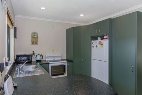 Photo of property in 157 Brian Crescent, Stanmore Bay, Whangaparaoa, 0932
