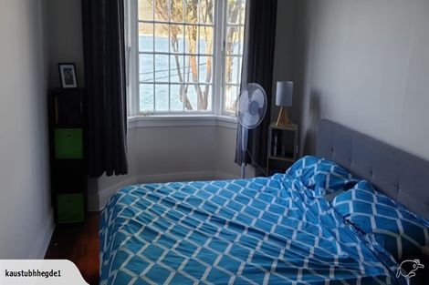 Photo of property in 2/136 Evans Bay Parade, Roseneath, Wellington, 6021