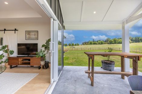 Photo of property in 96 Lindsay Road, Waipukurau, 4283