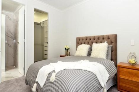 Photo of property in 1/47 Braid Road, Saint Andrews, Hamilton, 3200