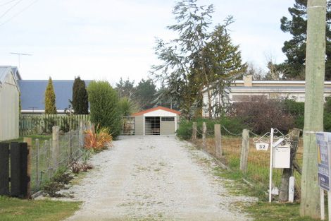 Photo of property in 32 Stewart Street, Waikouaiti, 9510