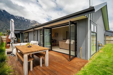 Photo of property in 3 Wheat Street, Jacks Point, Queenstown, 9371