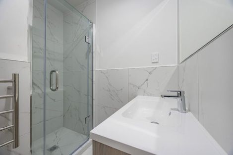 Photo of property in 7/35 Young Crescent, Drury, 2113
