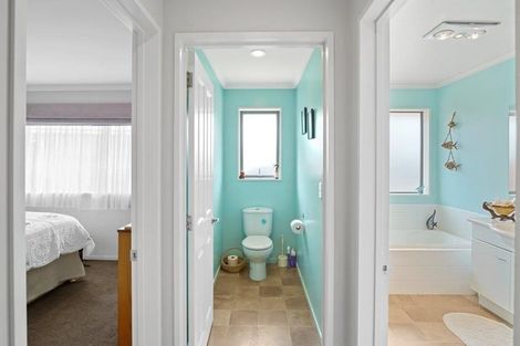 Photo of property in 15a Meadow Street, Kaiapoi, 7630