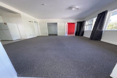 Photo of property in 2/8 Kaitawa Road, York Bay, Lower Hutt, 5013