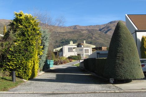 Photo of property in 41 Sargood Drive, Wanaka, 9305