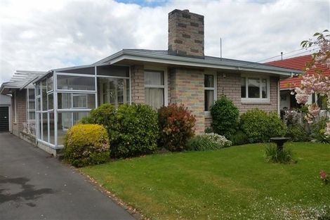 Photo of property in 41 Springbank Street, Bryndwr, Christchurch, 8053
